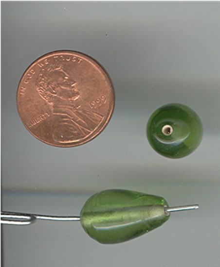 (image for) 36 VINTAGE GLASS 12X16mm. PERIDOT DROP BEADS