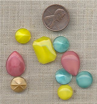 24 VINTAGE GLASS ASST PASTEL OPAL GEM JEWELS