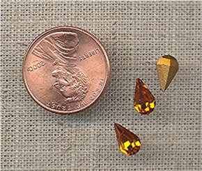 24 VINTAGE AUSTRIAN TOPAZ 8x5mm. PEAR GEM JEWELS