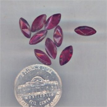 50 VINTAGE GLASS RUBY MARBLE NAVETTE 10x5mm GEMS