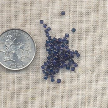 300 VINTAGE MONTANA SAPPH 2mm GLASS SQUARE GEMS