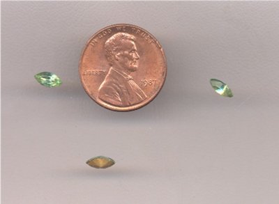 40 VINTAGE GLASS PERIDOT 6X3MM NAVETTE GEM JEWELS