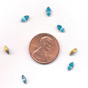 40 VINTAGE AUSTRIAN AQUAMARINE 6X3MM NAVETTE GEMS