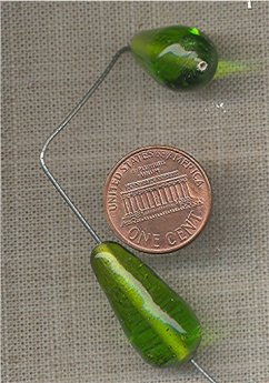 36 VINTAGE GLASS 12x25mm. PERIDOT DROP BEADS