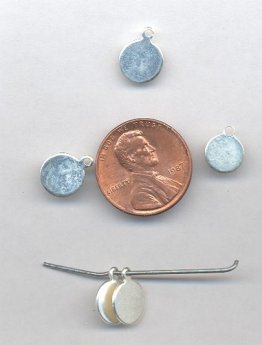 (image for) 50 VINTAGE SILVER 8mm DISC CHARMS