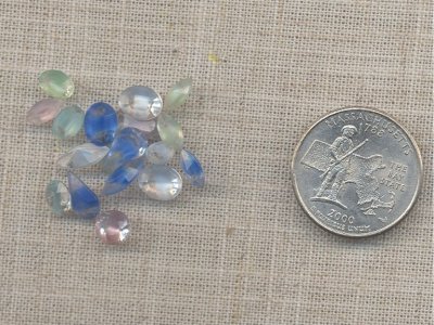 36 VINTAGE ASSORTED GIVRE GLASS FACETED GEMS
